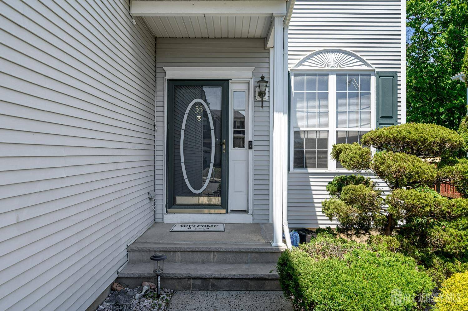 East Brunswick, NJ 08816,55 Park Knoll DR