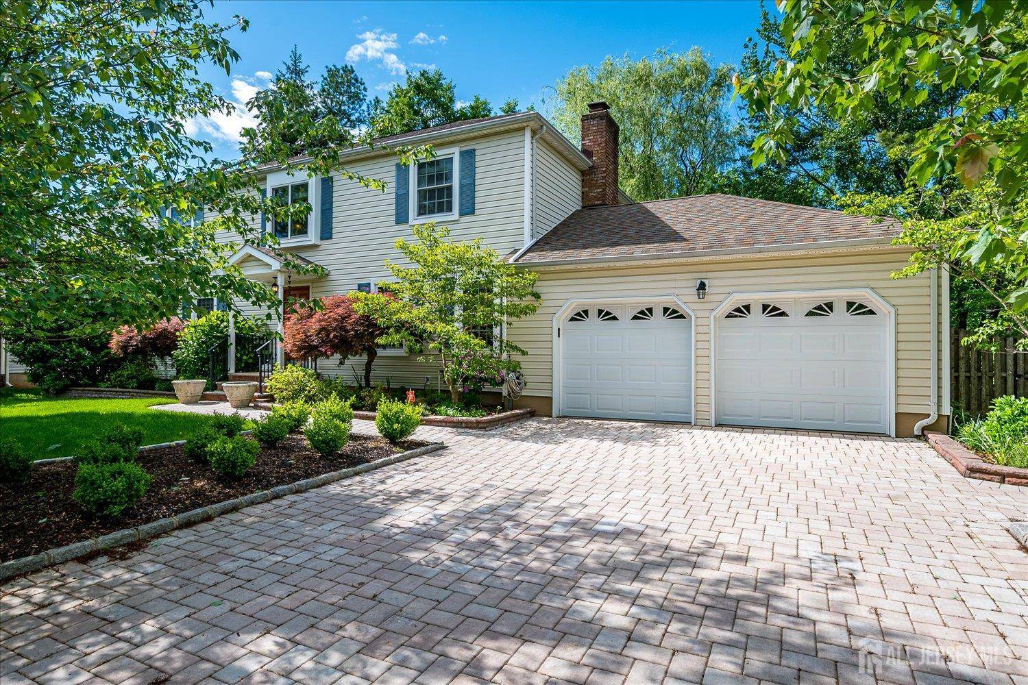 South Plainfield, NJ 07080,147 Smith ST