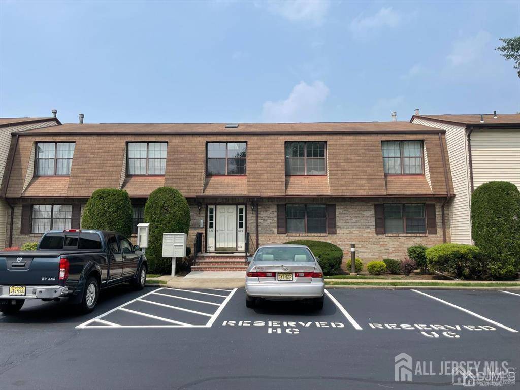 622 Orlando ST, Edison, NJ 08817