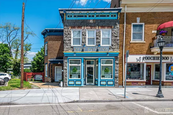 South Amboy, NJ 08879,151 N Broadway N