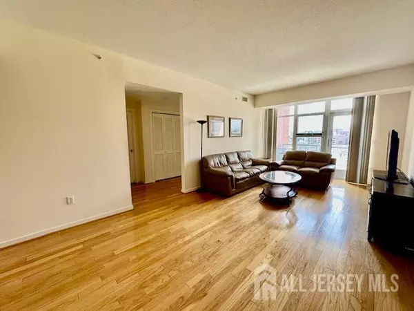 New Brunswick, NJ 08901,20 Livingston AVE #1003