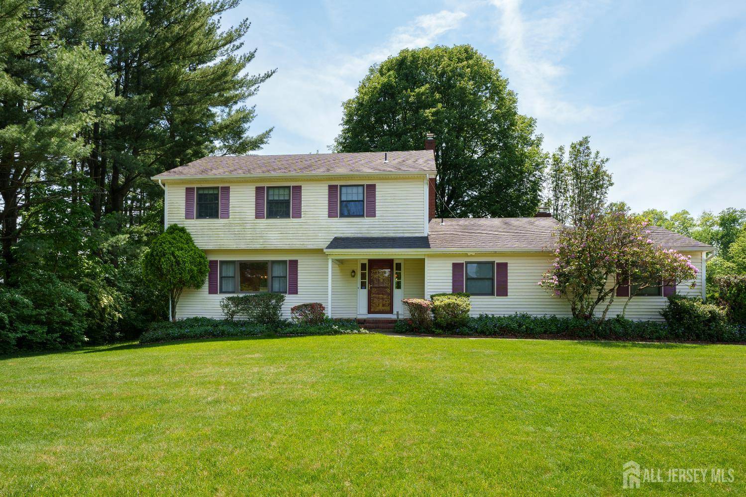 132 Fairfield RD, South Brunswick, NJ 08540