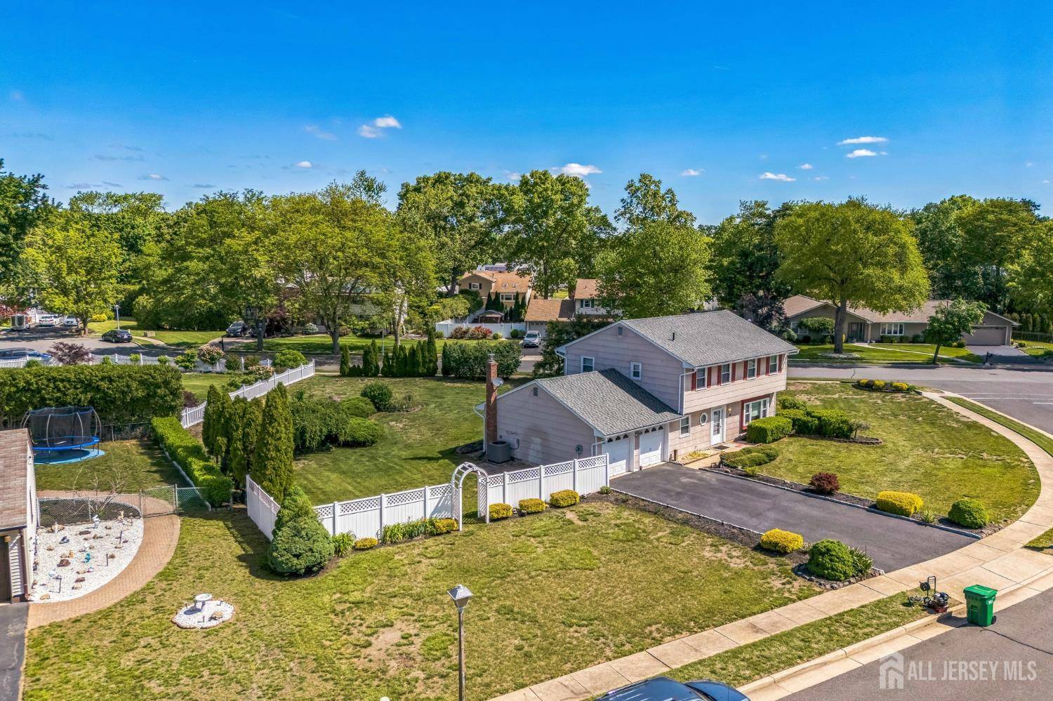 Old Bridge, NJ 08857,2 Jayne ST