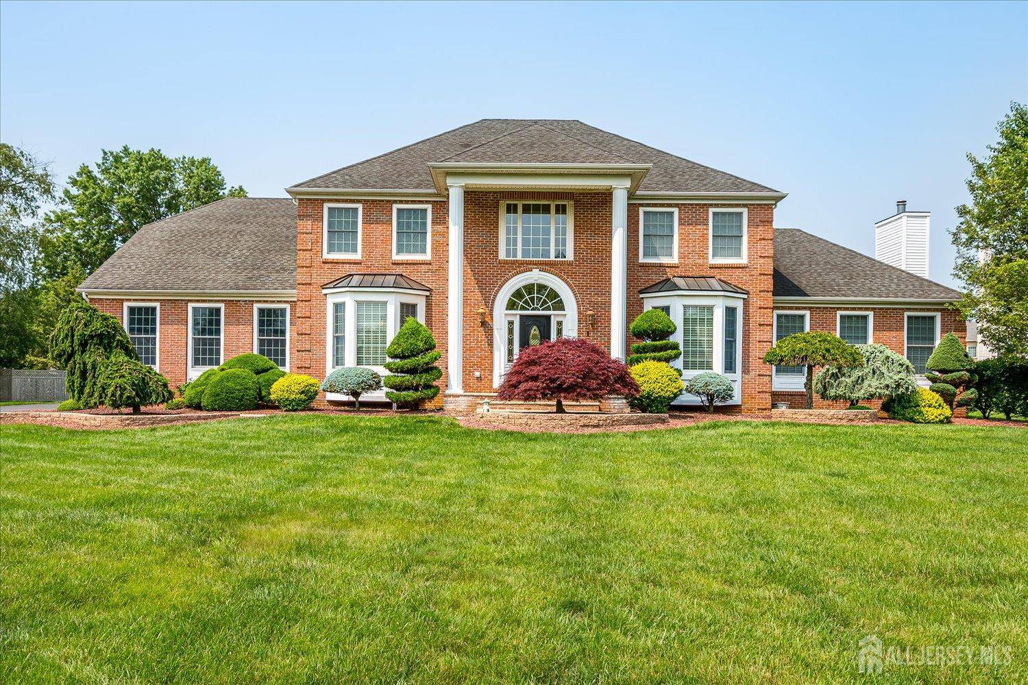 1 Christie LN, Freehold, NJ 07728