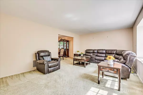 South Plainfield, NJ 07080,1409 Durham AVE