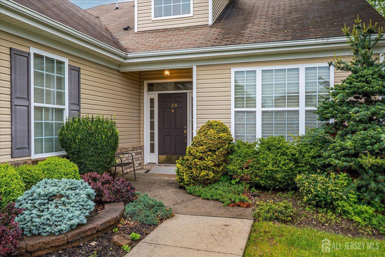 Monroe, NJ 08831,249 Spring Meadow WAY