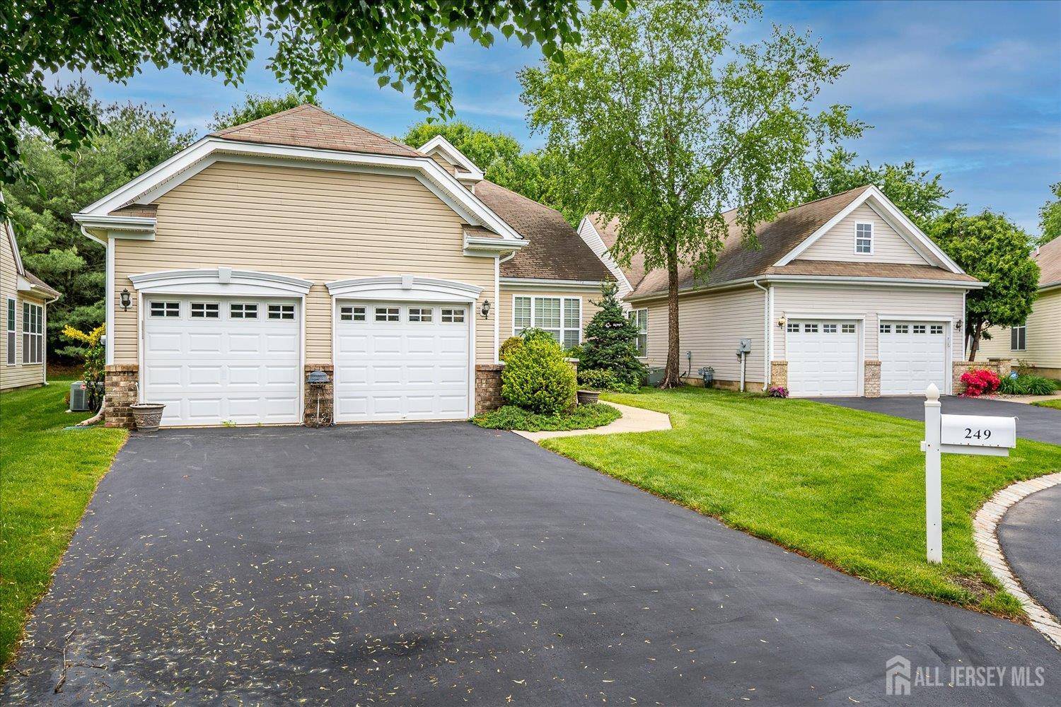 249 Spring Meadow WAY, Monroe, NJ 08831