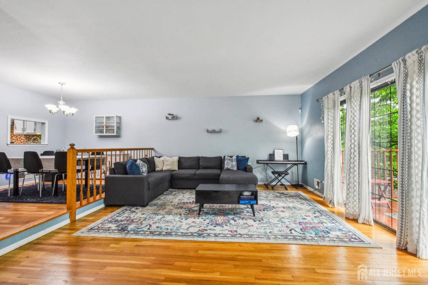 Hillsborough, NJ 08844,25 Manor DR
