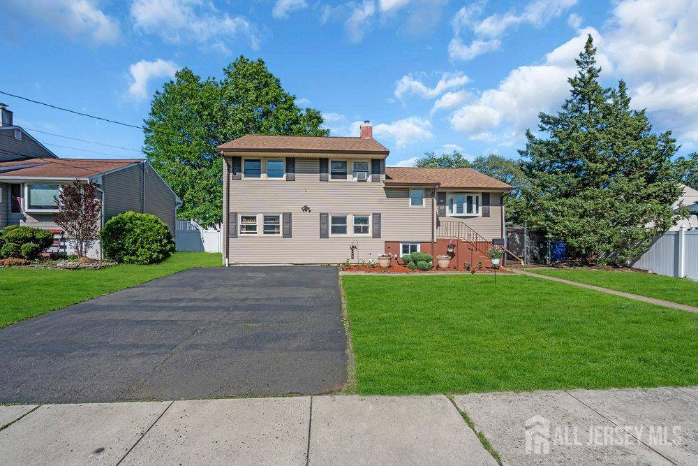 Fords, NJ 08863,73 Webb DR