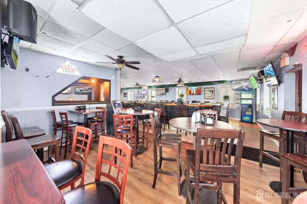South Amboy, NJ 08879,400 S Pine AVE