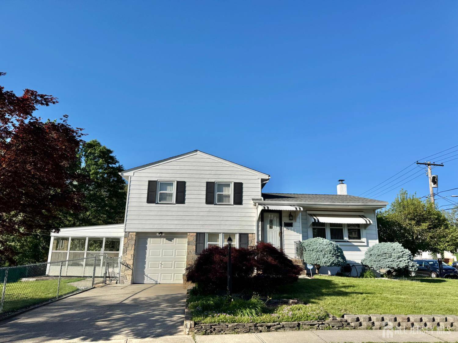South River, NJ 08882,1 Oak ST