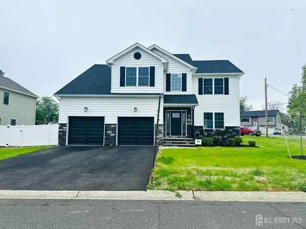 63 Wooley ST, Aberdeen, NJ 07747