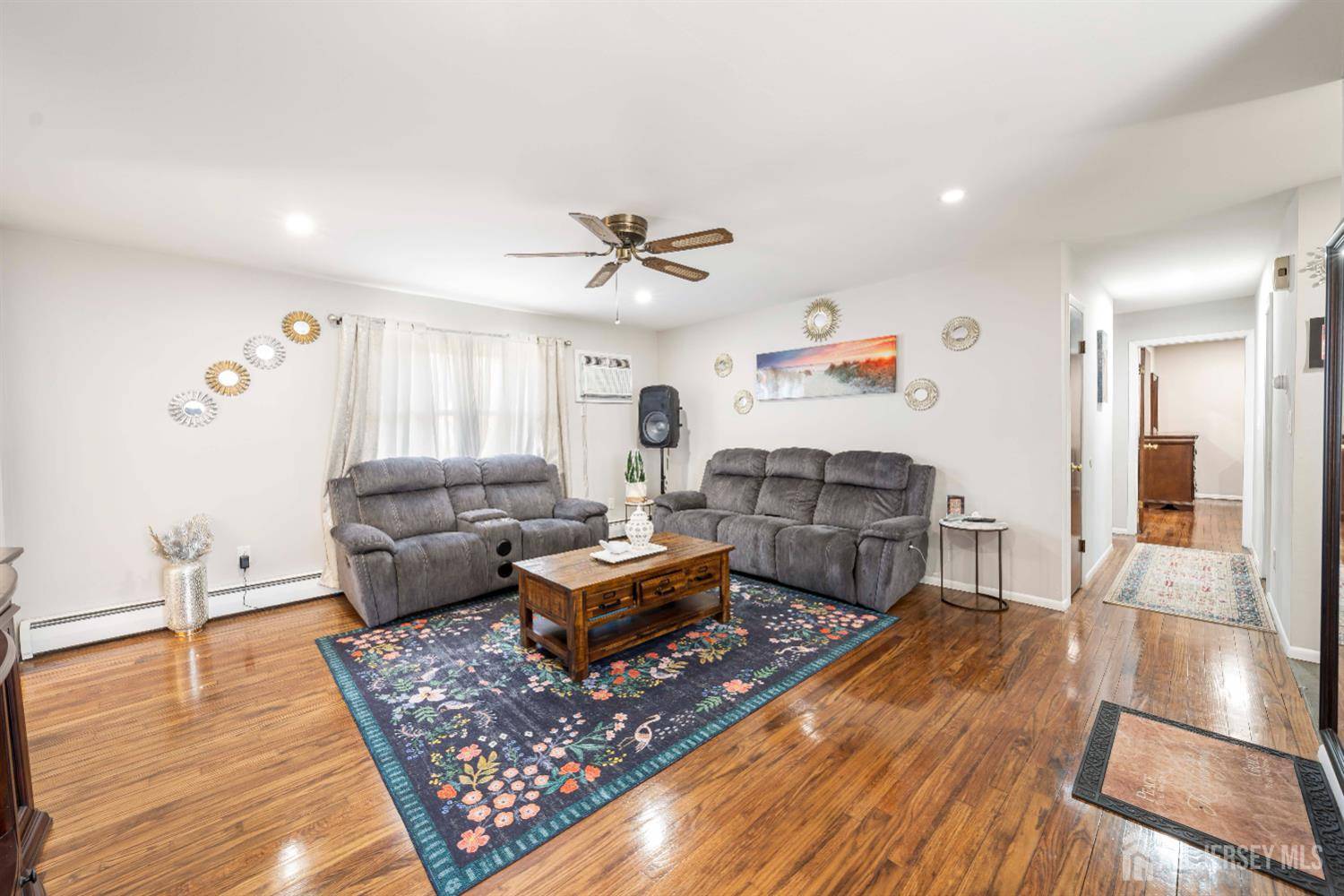 East Brunswick, NJ 08816,21 Coolidge AVE
