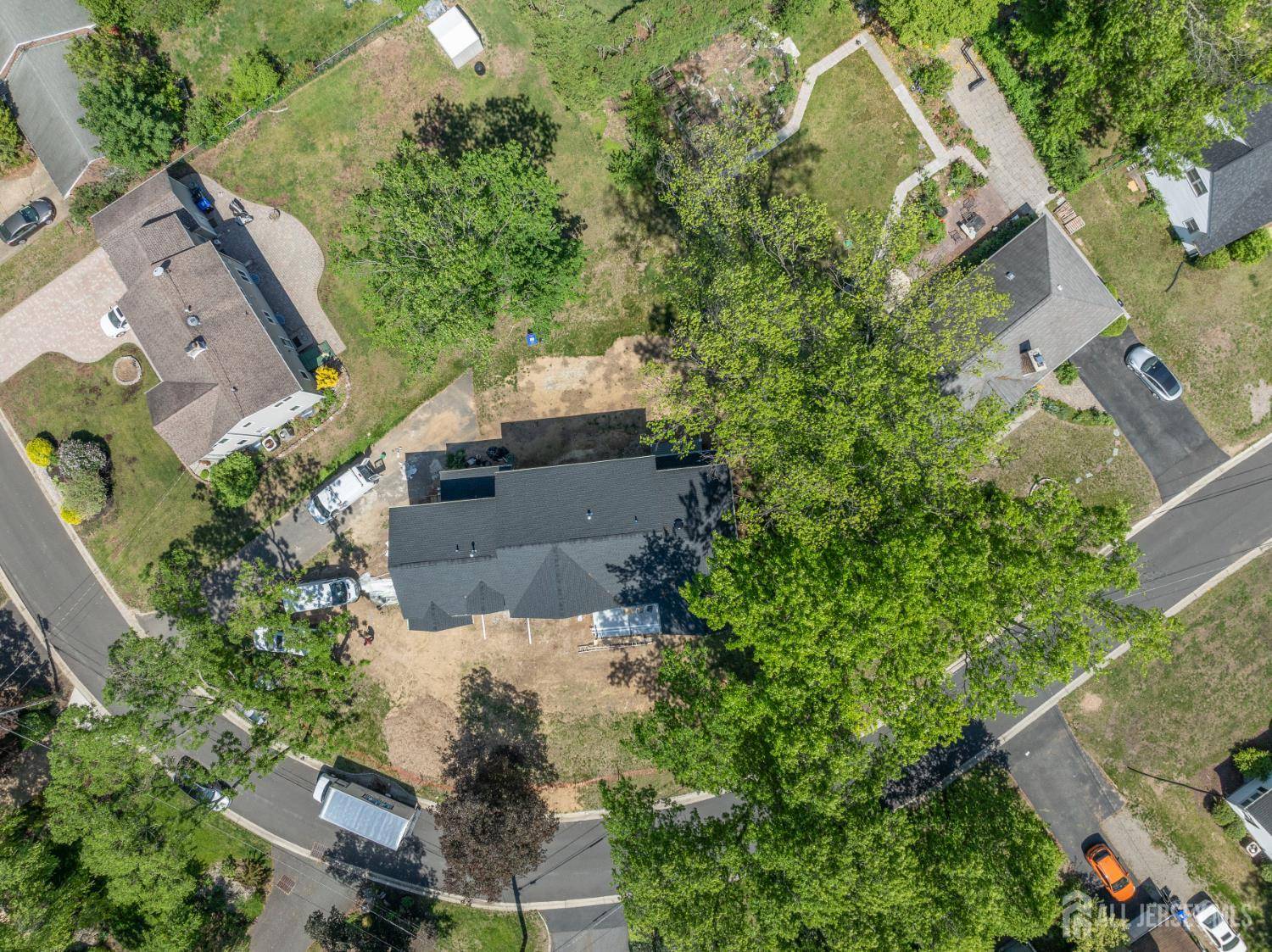 East Brunswick, NJ 08850,38 Louise DR