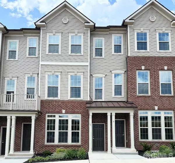 10 Sternadori RD, Somerville, NJ 08876