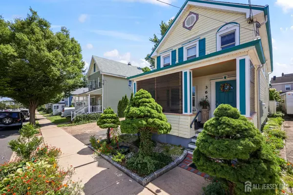 365 E John ST, South Amboy, NJ 08879