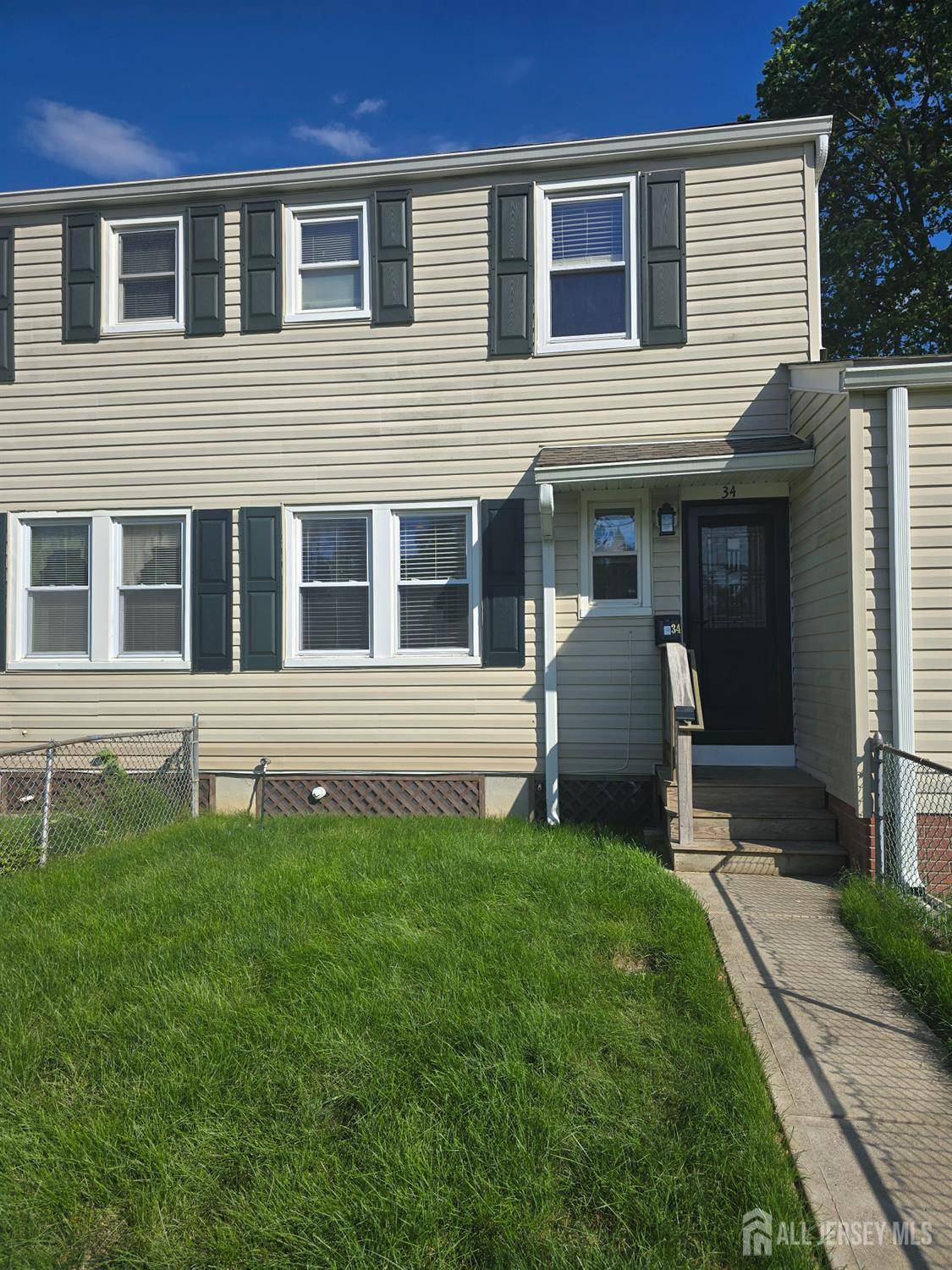 34 Barker AVE, Eatontown, NJ 07724