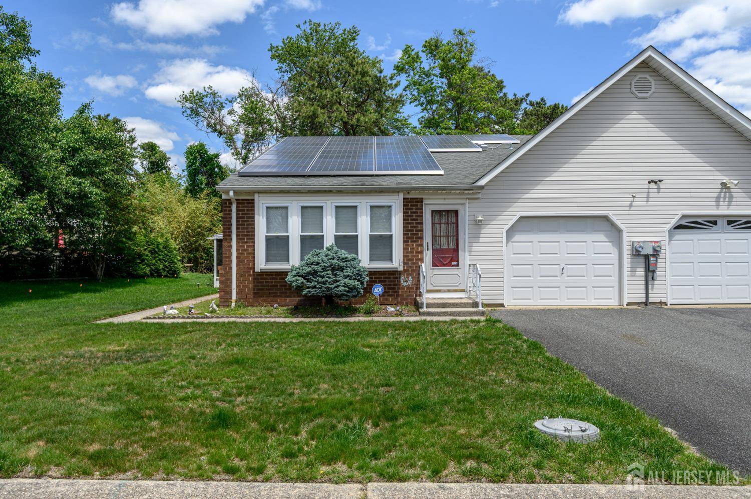 1-A Winthrop PL, Whiting, NJ 08759
