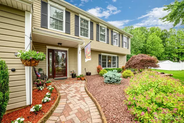 Old Bridge, NJ 08857,7 Manor CT
