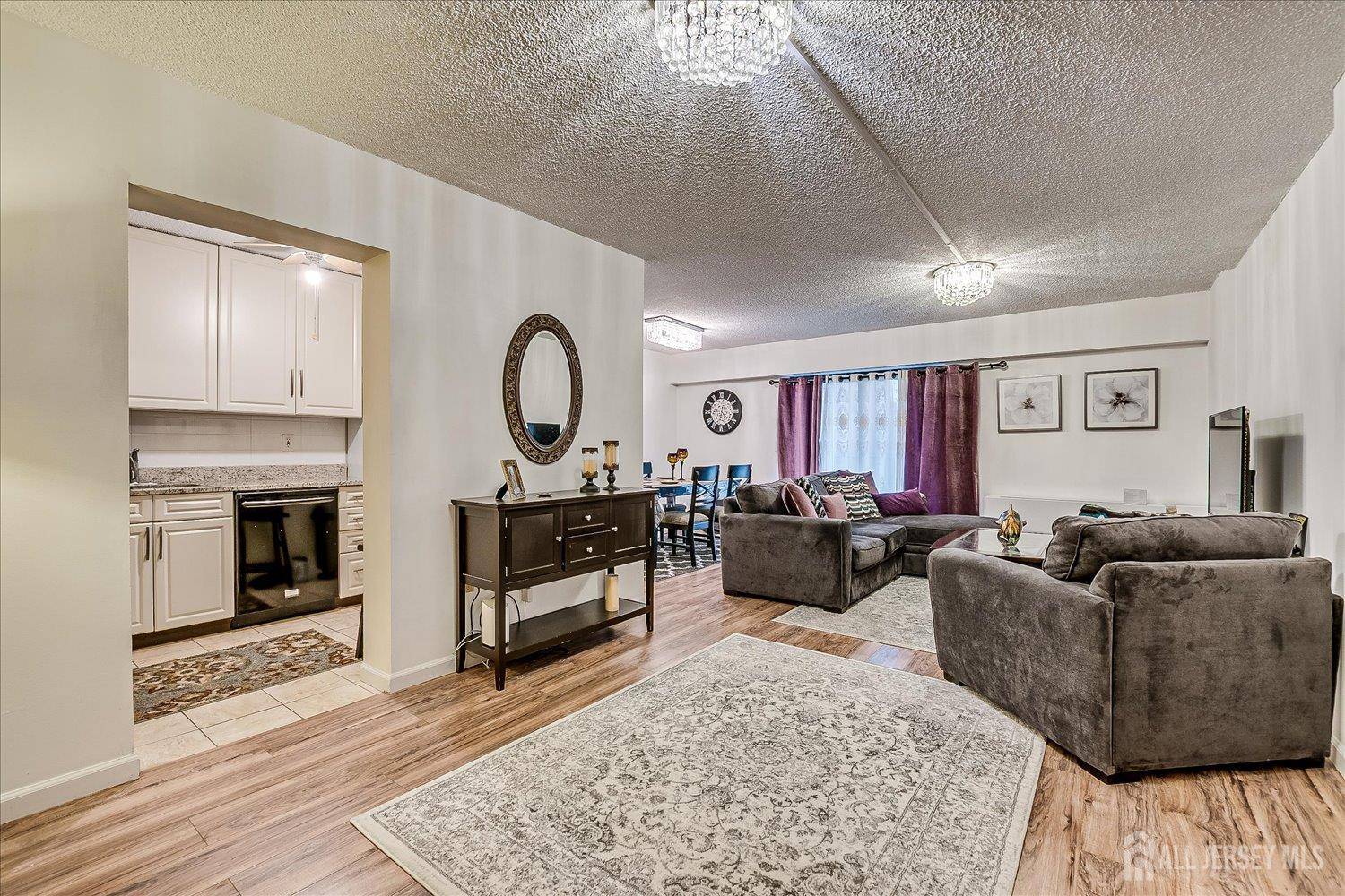 10 N Wood AVE N #215, Linden, NJ 07036
