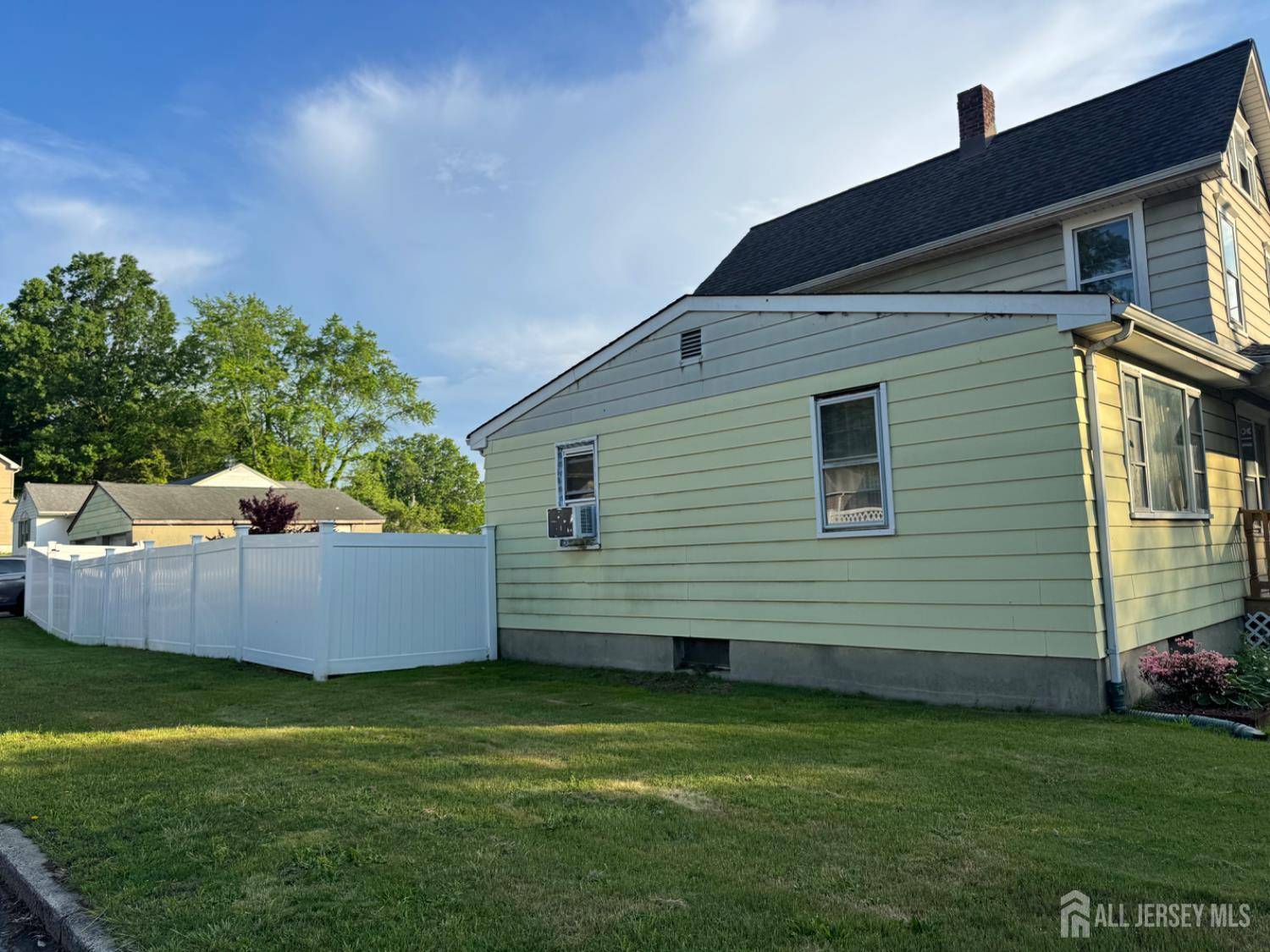 Parlin, NJ 08859,3350 E washington road RD