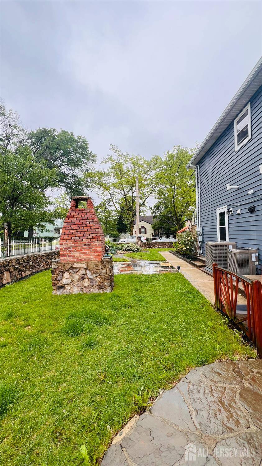 Linden, NJ 07036,215 BOWER ST