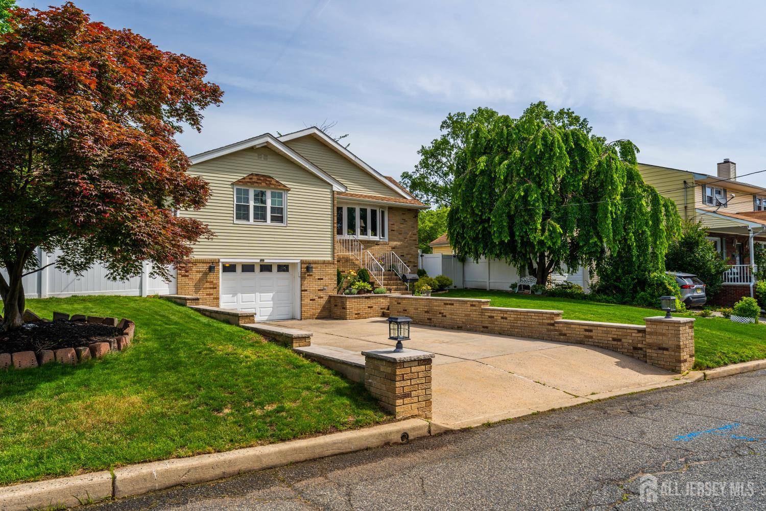 Fords, NJ 08863,201 Summit AVE