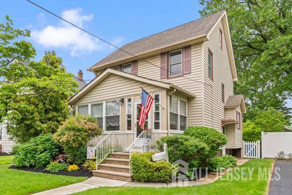 Woodbridge Proper, NJ 07095,185 Rowland PL