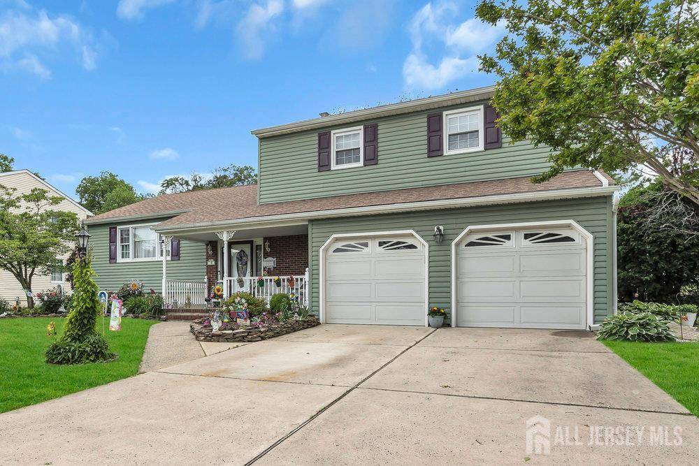 Sayreville, NJ 08879,4 Anne TER