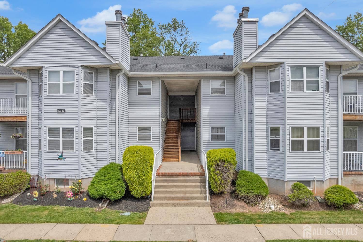 353 Ventnor CT, Piscataway, NJ 08854