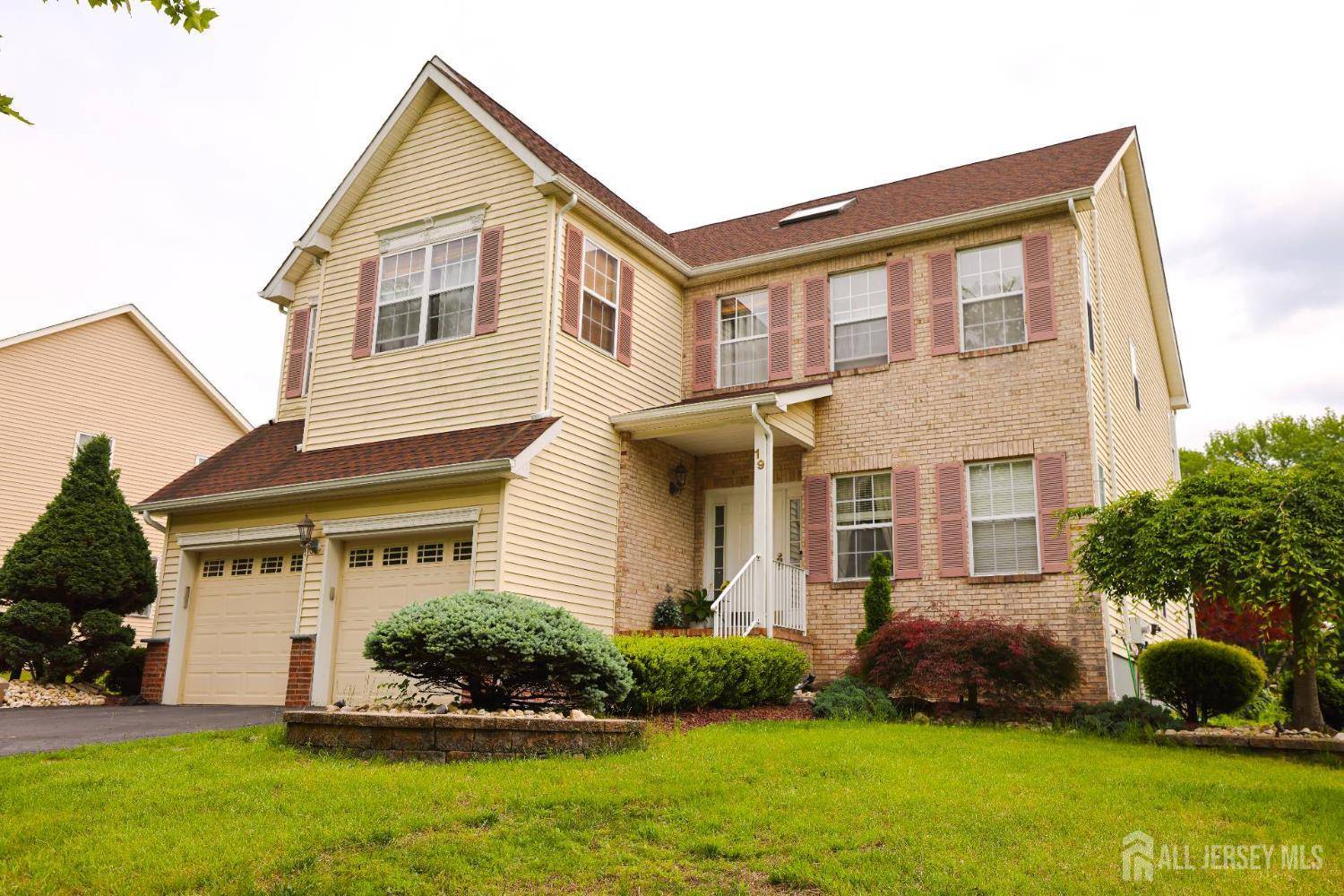 19 Crescent RD, Old Bridge, NJ 08857