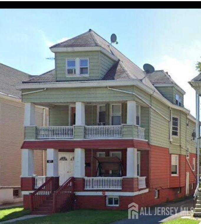 East Orange, NJ 07018,47 Edgar ST