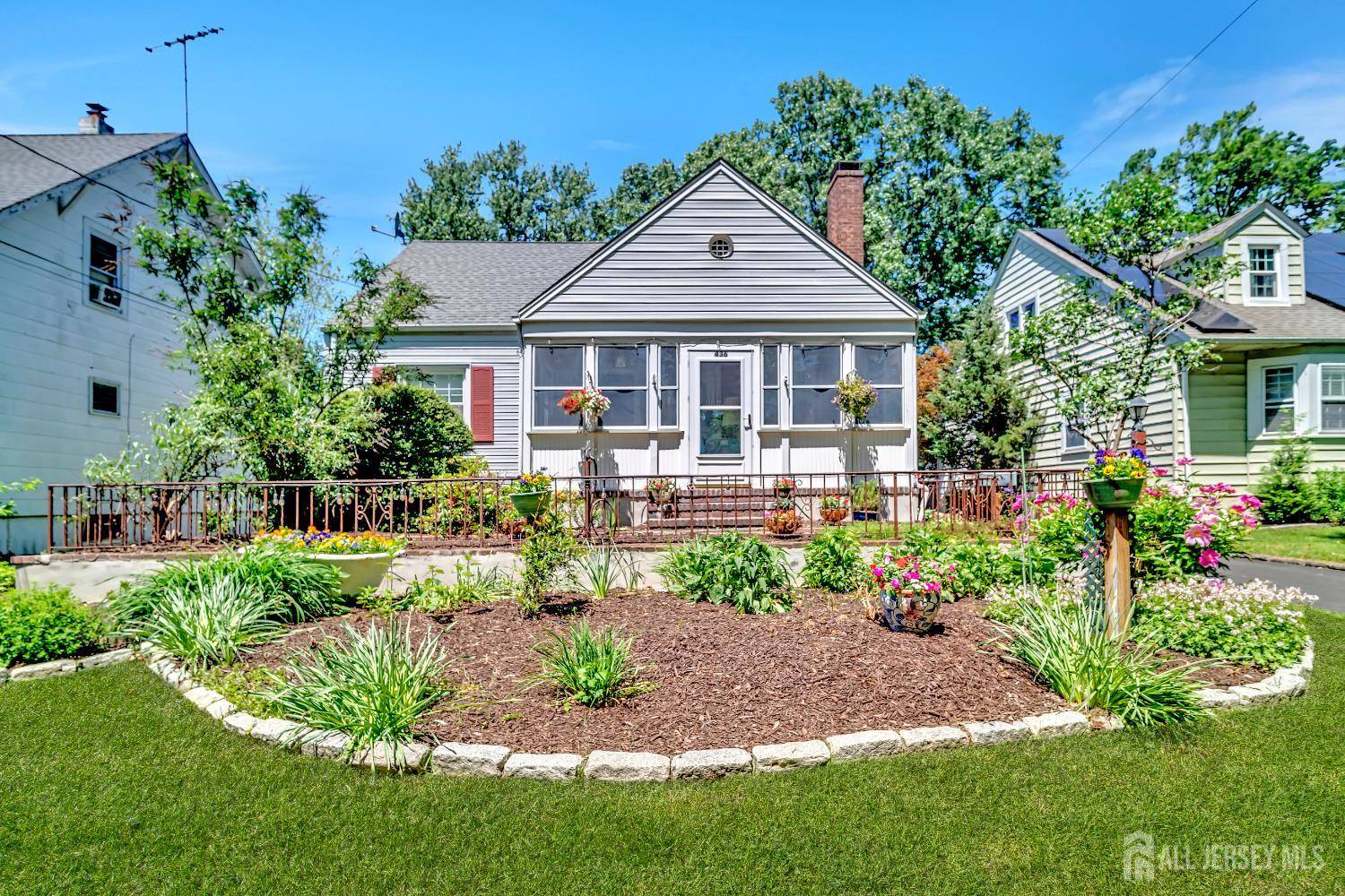436 2nd ST, Dunellen, NJ 08812