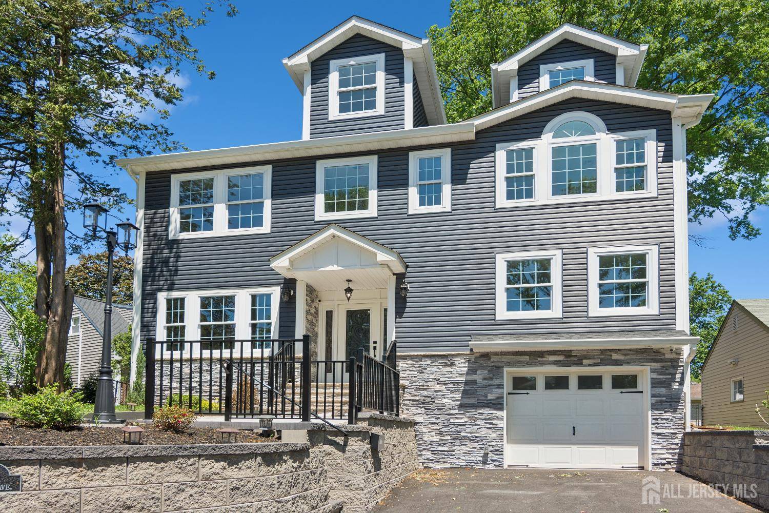 831 W Inman AVE, Rahway, NJ 07065