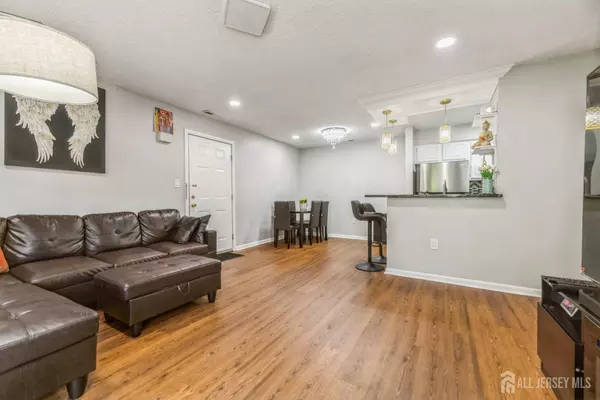 Plainsboro, NJ 08536,5208 Ravens Crest DR