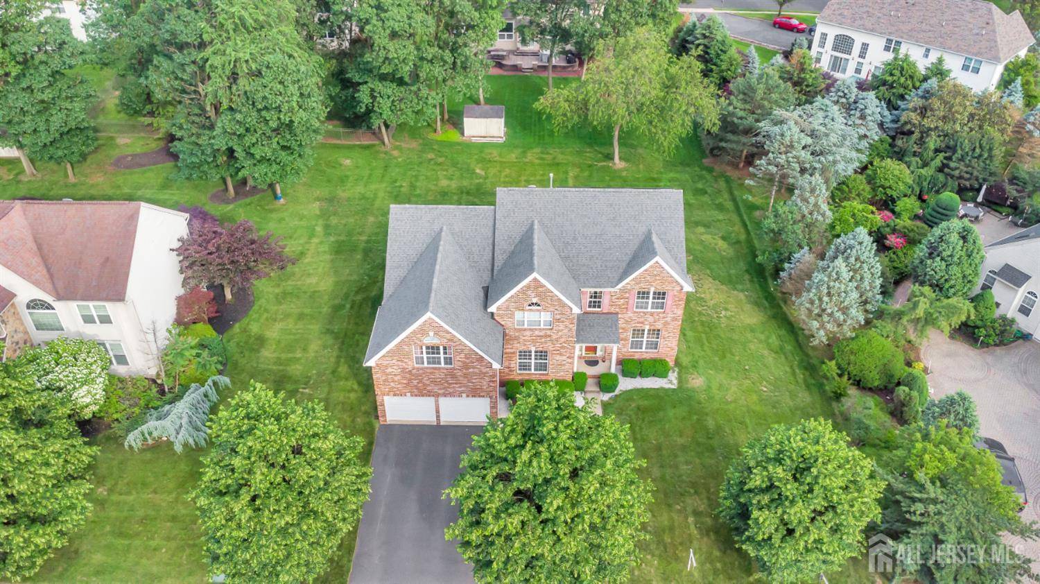 Franklin, NJ 08873,27 Rue Chagall