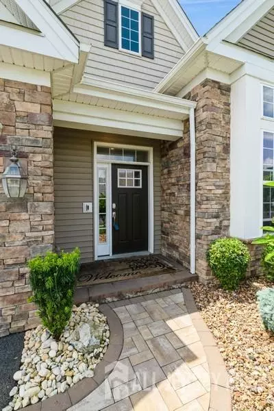 Monroe, NJ 08831,20 Metro DR