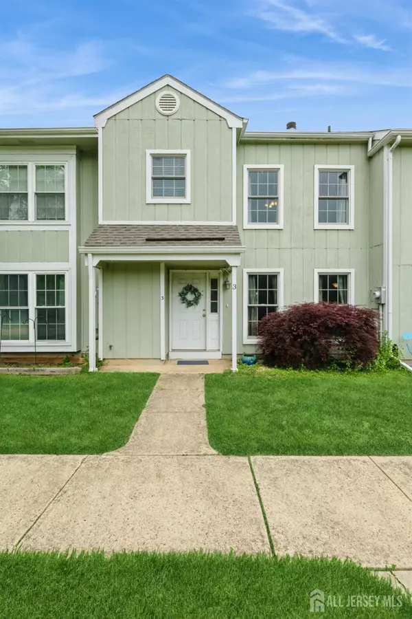 3 Pond View DR, Plainsboro, NJ 08536