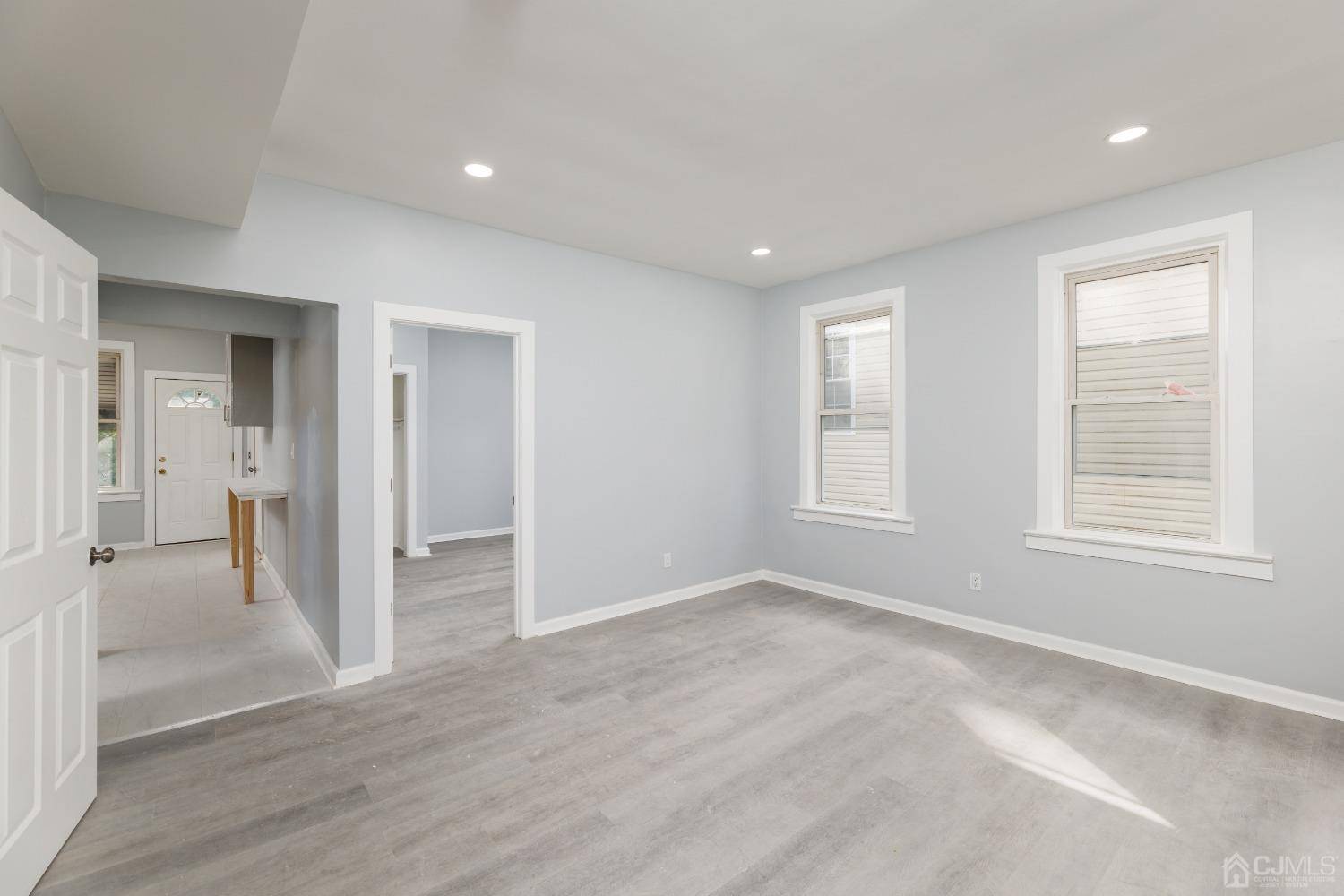 117 Emerson ST #2, Carteret, NJ 07008