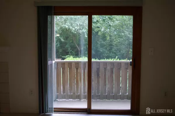 Plainsboro, NJ 08536,422 Ravens Crest DR