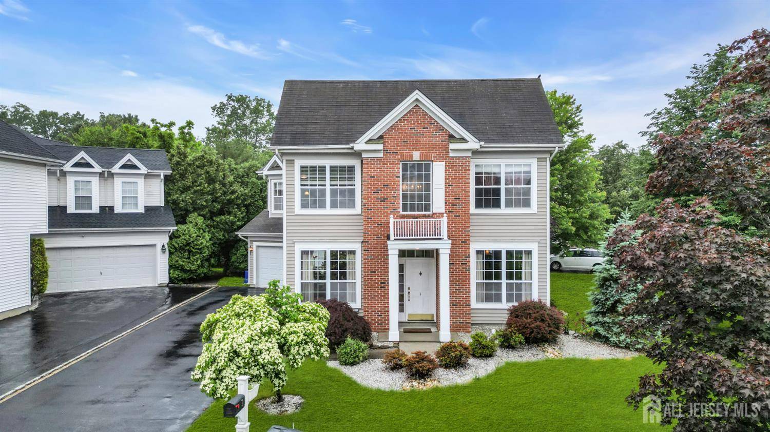 Morganville, NJ 07751,1 Westlake CT