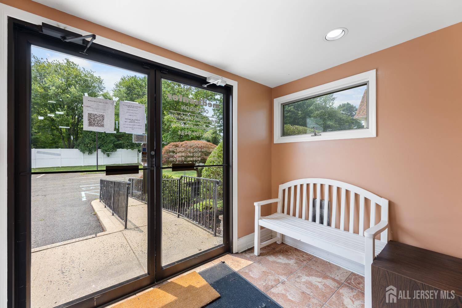 Edison, NJ 08820,1813 Oak Tree Road RD