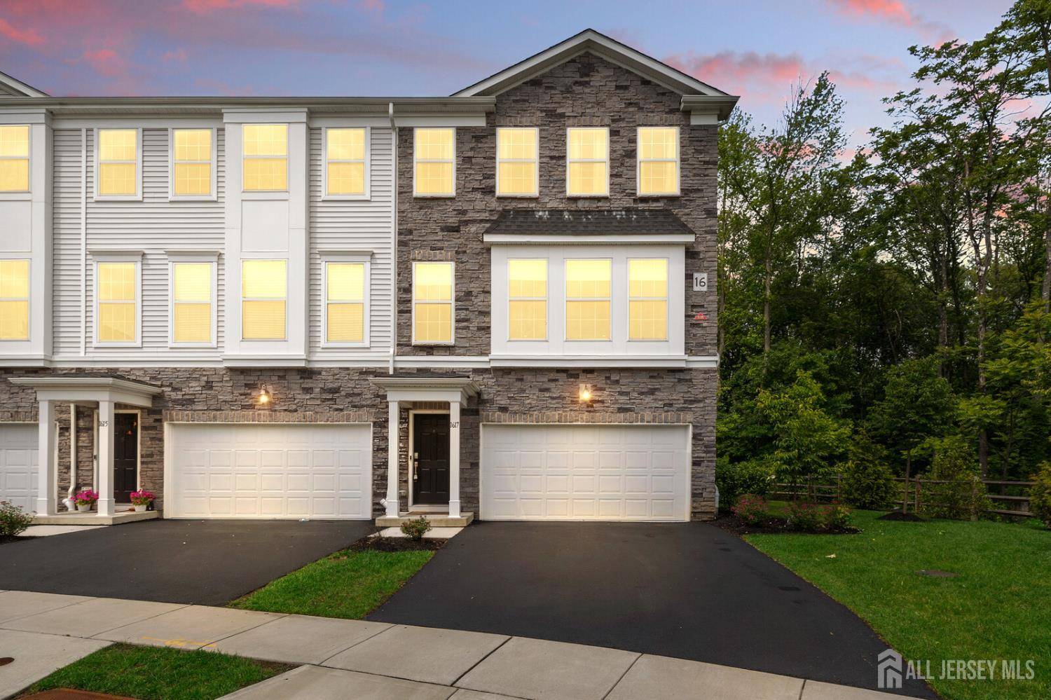 1617 Swales CT, Monroe, NJ 08831