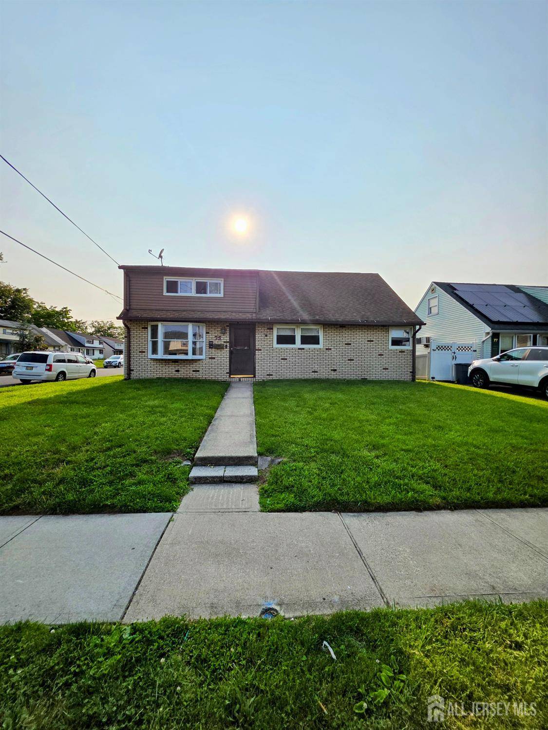 75 Leber AVE, Carteret, NJ 07008