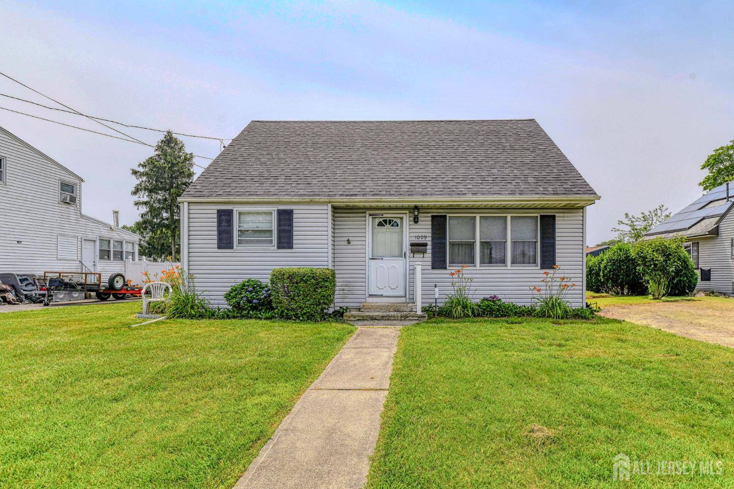 1009 Old Bridge TPKE, East Brunswick, NJ 08816