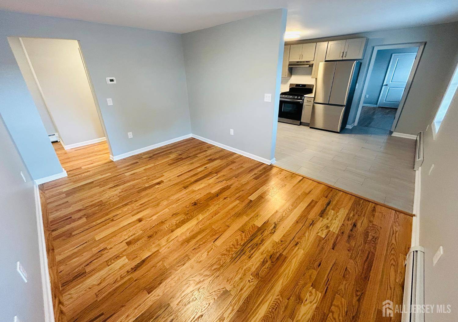 Perth Amboy, NJ 08861,352 Keene ST #2