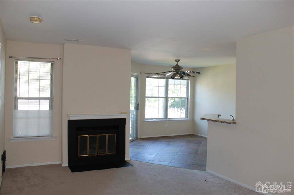 South Brunswick, NJ 08852,4332 Bayberry CT