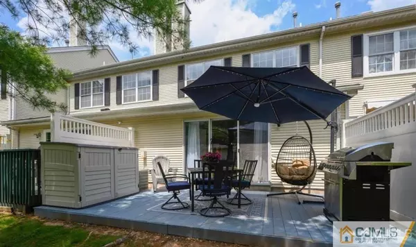 North Brunswick, NJ 08902,3 Folkstone CT