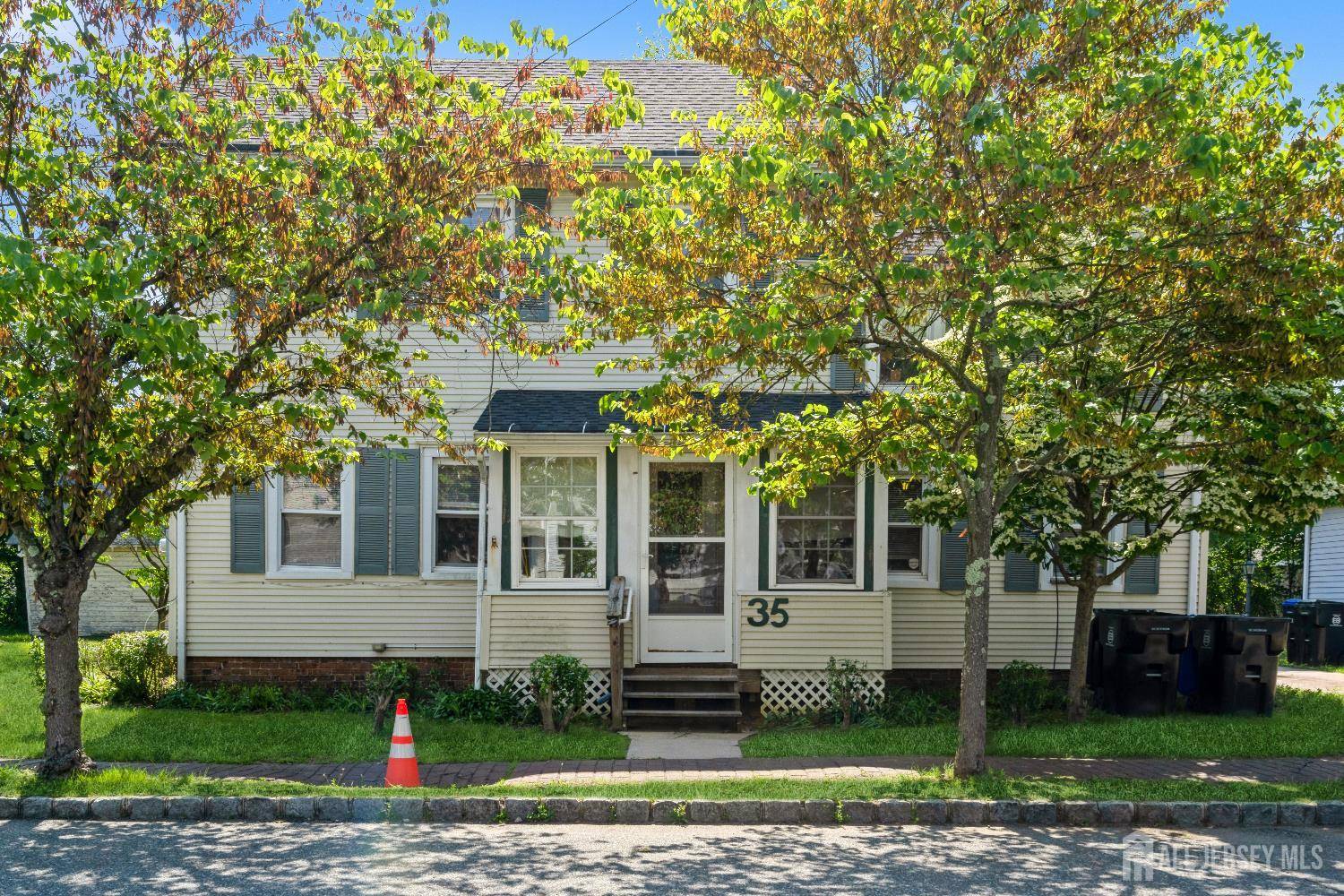 35 Kossman ST, East Brunswick, NJ 08816