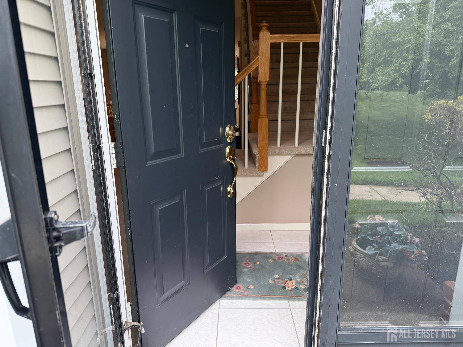 Monroe, NJ 08831,17-D Rutland LN #d